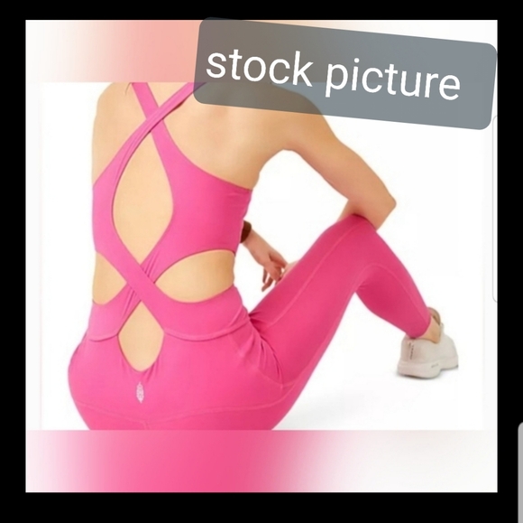 NEW! Free People Movement RED Back It Up jumpsuit sz small NWOT (PRICE FIRM) - Picture 5 of 12